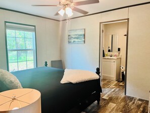 2 habitaciones, tabla de planchar con plancha y wifi gratis