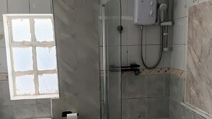 Uklassifisert bilde, 3 av 10, knapp