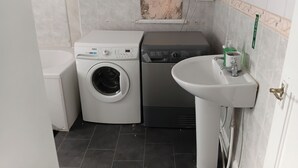 Uklassifisert bilde, 5 av 10, knapp