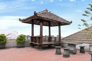 View from property - Hotel Padjadjaran 1 (Depok)