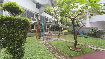 Pemandangan dari properti