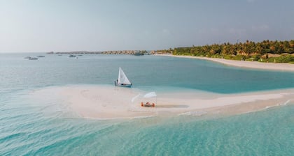 Intercontinental Maldives Maamunagau Resort
