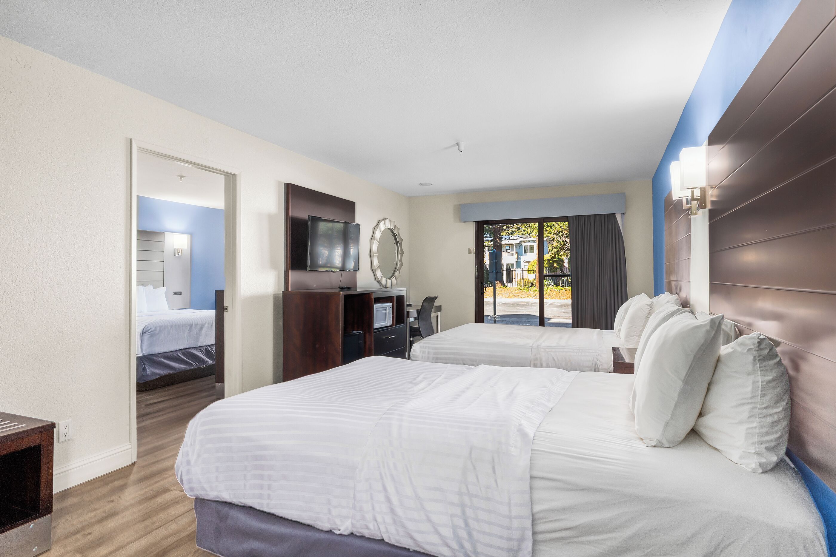2 chambres, bureau, fer et planche à repasser, Wi-Fi gratuit