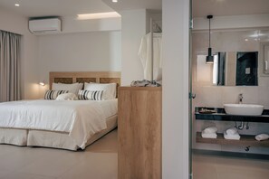 Bathroom - Anassa Stalis Suites Adults Only 16+ (Hersonissos)