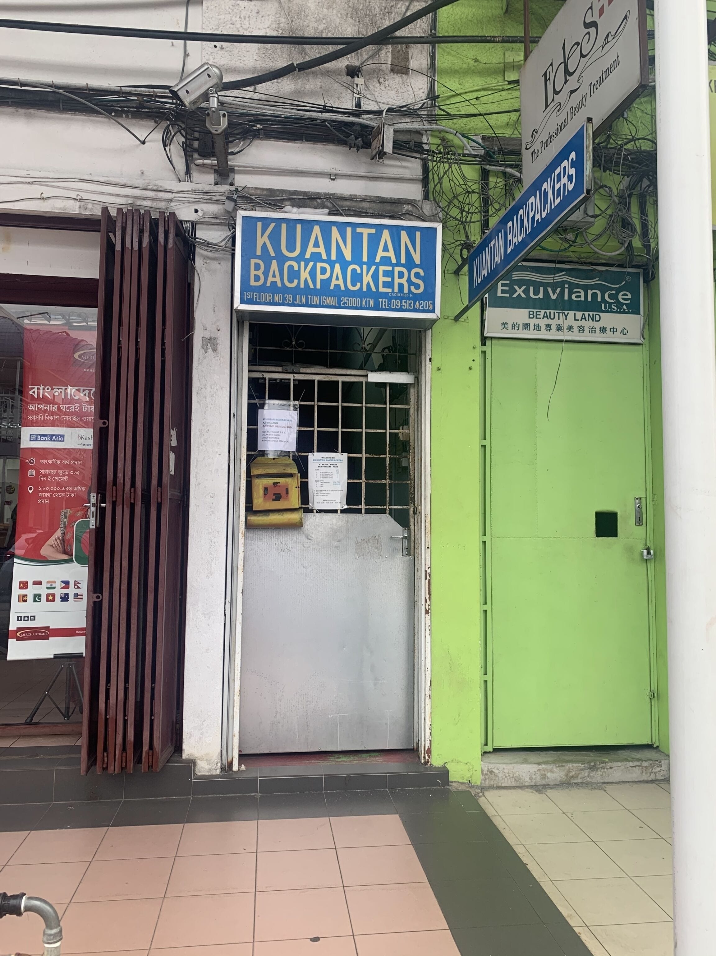 Pemandangan dari hartanah
