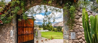 Casa de Campo en el Valle Sagrado / Cerca a Machupicchu y SIN Mal de Altura