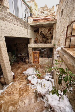 Sports facility - Cappadocia Ennar Cave and Swimming Pool (Nevşehir)