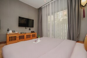Comfort Double Room, Courtyard View - Gongxili - Yujian Hotel (Kunming)