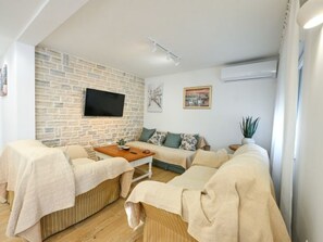 Living Room - Holiday Home Marija with pool by Interhome (Pristeg)