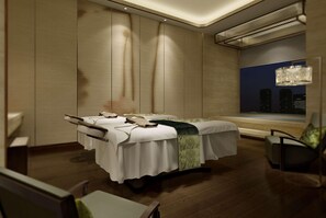 A modern bedroom with a large bed, a window with a city view, and a chandelier. - Wyndham Grand Foshan Gaoming (Foshan)