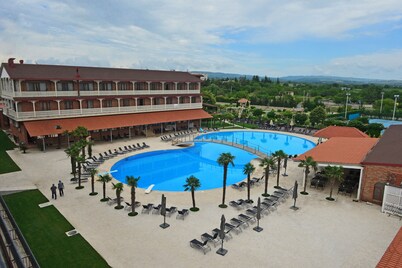 Ambassadori Kachreti Golf Resort
