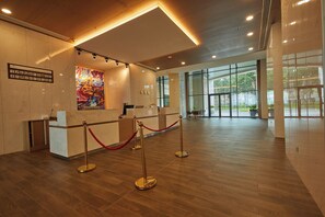 Lobby - Secrets Sunny Beach Resort & Spa (Nessebar)