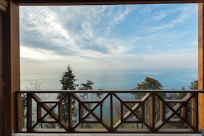 Vue depuis lâhĂ©bergement