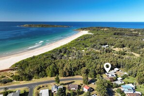 Beach nearby - Murramarang Haven at Bawley Point (Bawley Point)