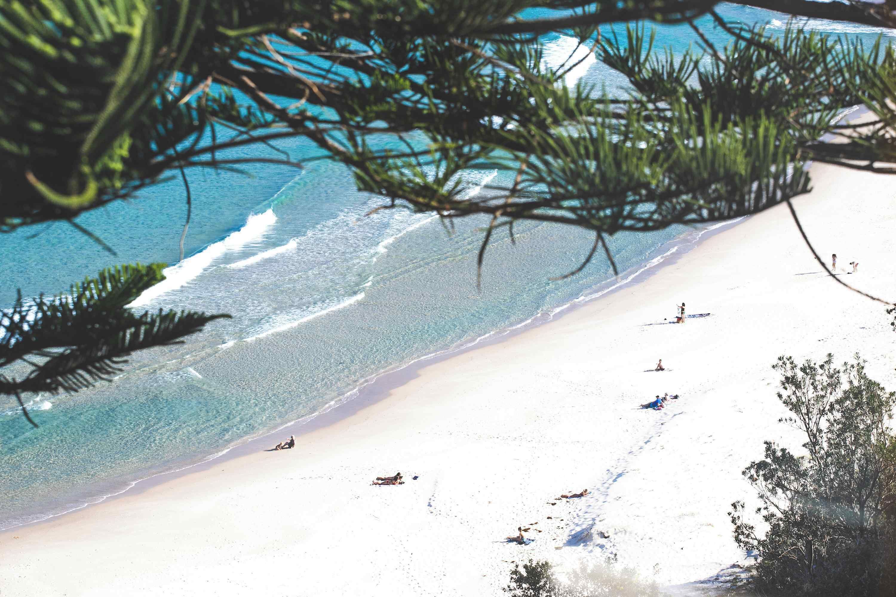 Una spiaggia nelle vicinanze