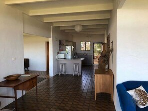 Interior - Ocean Front on Malibu (Bawley Point)