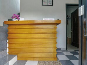 Lobby - Oyo 1266 Green Palm Kostel Syariah (Lubuklinggau)