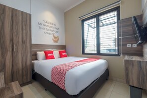 Room - OYO 3246 Rukost Columbus G10 (Karawang)