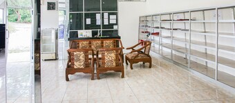OYO 3438 Pasir Padi Inn Syariah