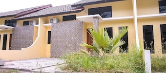 OYO 3438 Pasir Padi Inn Syariah