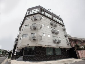 미분류 이미지, 4/60장, 버튼