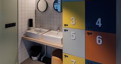 Slo Hostel