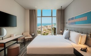 Room - Th8 Palm Dubai Beach Resort Vignette Collection (Dubai)