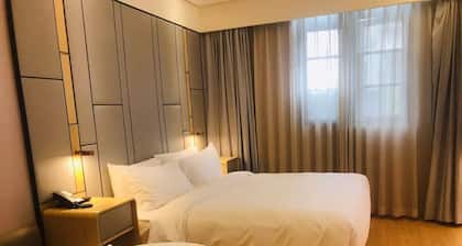 Ji Hotel