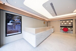 Ảnh chưa phân loại, 3 trong số 23 ảnh, nút
