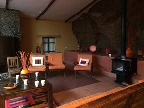 Lobby - Hotel Jardines de Mallku Cueva (Colcha K)