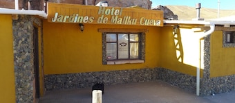 Hotel Jardines de Mallku Cueva