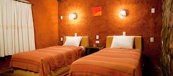 Hotel Jardines de Mallku Cueva