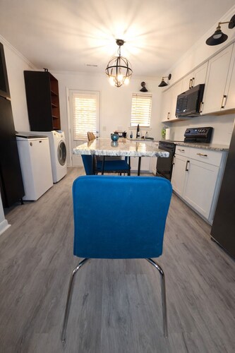 Clean & Cozy 2BR Raleigh Stay Book Your Dates Now
