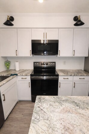 Microwave, oven, stovetop, dishwasher