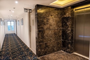 Lobby - Poiisse - A Boutique Hotel (Kolkata)
