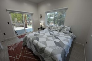 WiFi, bed sheets - Escape to Muniz Village Unit C (Three Rivers)