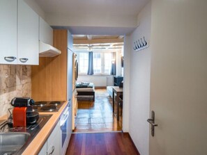 Fridge, microwave, oven, cookware/dishes/utensils - ZH Doerfli 3 - HITrental Apartment by Interhome (Zurich)