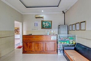 Lobby - Hotel Srikandi Kalasan (Kalasan)