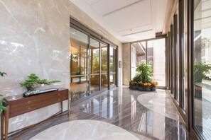 Lobby - Madison Hotel Xianyang Renmin Road Wanda Plaza (Xianyang)