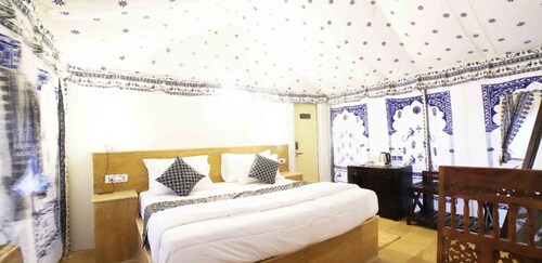 Maharaja Desert Camp Jaisalmer