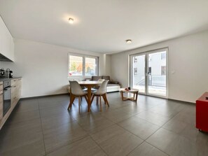 Interior - Aux Bons Matins de Gégé à 10mns de Sion by Interhome (Grimisuat)