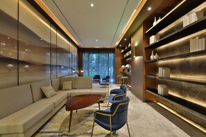 Ảnh chưa phân loại, 4 trong số 27 ảnh, nút