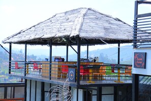 Restaurant - The Frame Resorts Ooty (Coonoor)