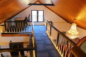 Room - The Frame Resorts Ooty (Coonoor)