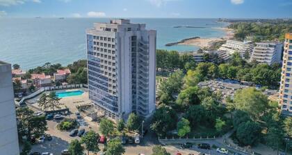 Sea View Apartments - Avenue Hotel