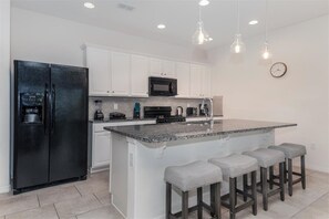 Room - Solterra Resort Townhomes (Davenport)