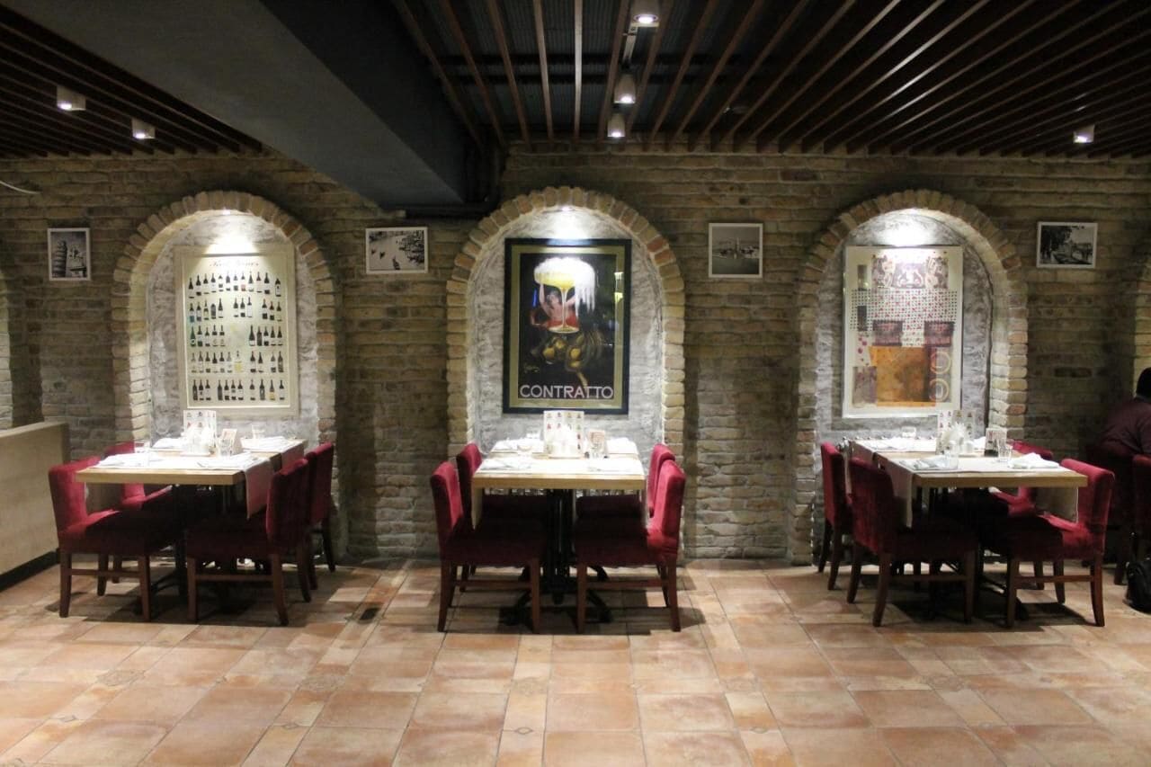 Bar (in der Unterkunft)