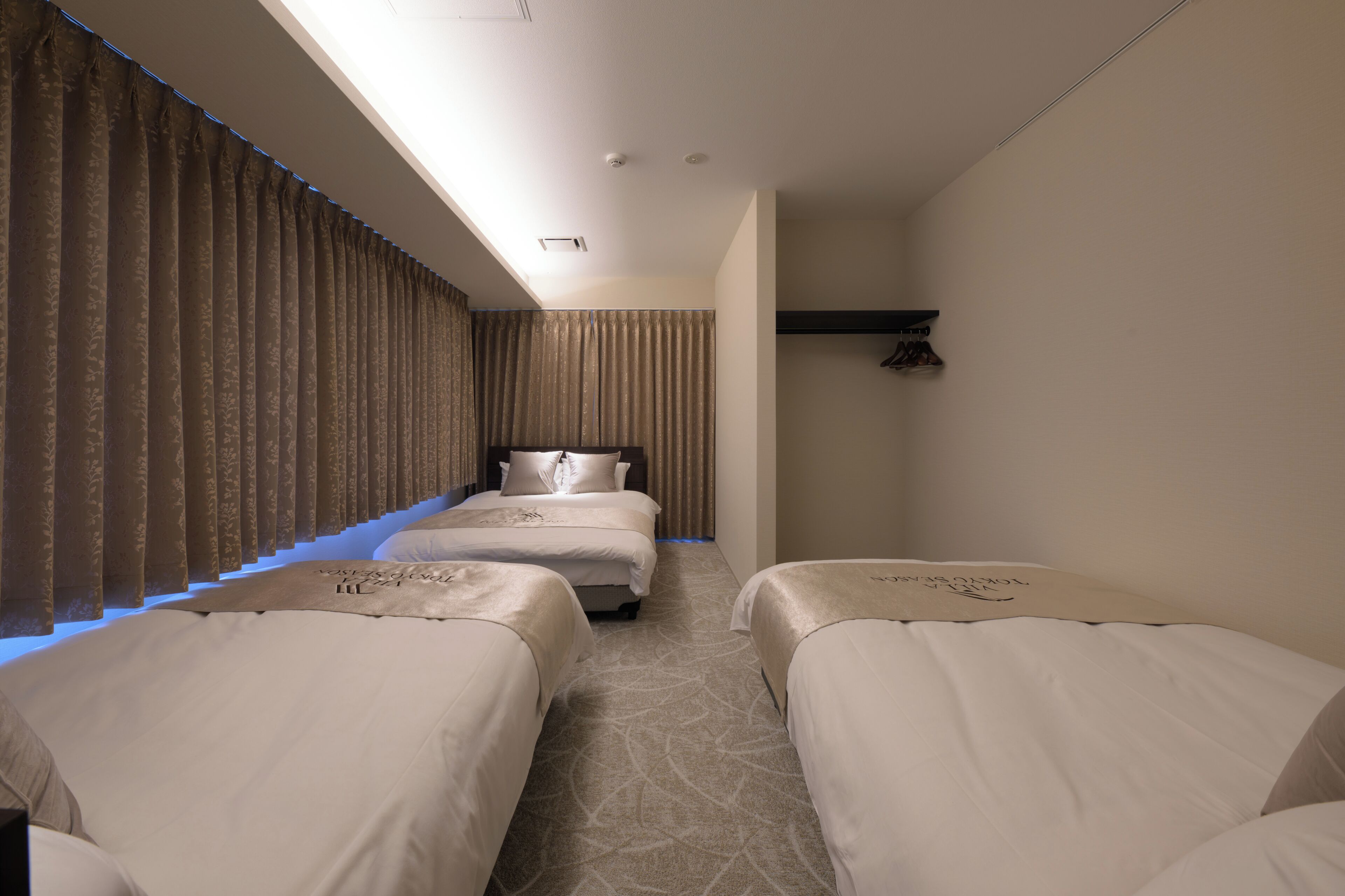 Premium-Apartment, 2 Schlafzimmer, Flussblick | Verdunkelungsvorhänge, Bügeleisen/Bügelbrett, kostenloses WLAN