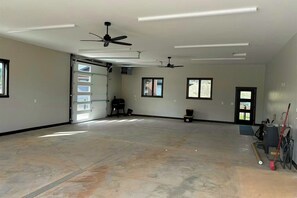 Fitness facility - Immaculate, dog-friendly home w/hot tub, outdoor patio, pool table & lake views (Sturgis)