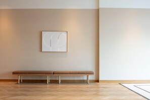 Lobby - Staybridge Suites Dubai Internet City (DUBAI)
